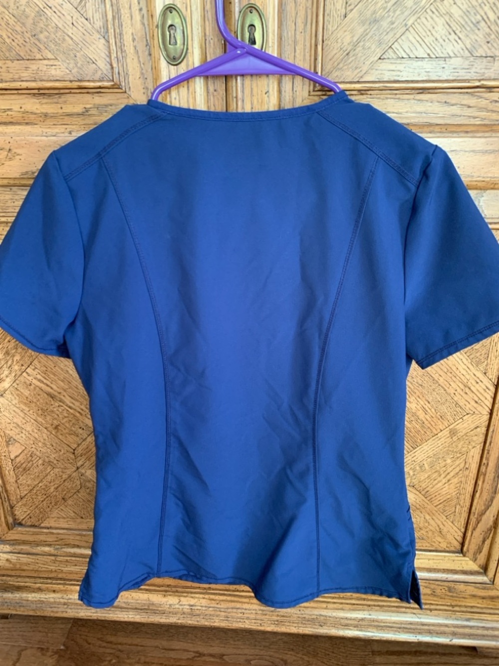 Cherokee Infinity Navy Scrub Top - Picture 3 of 3